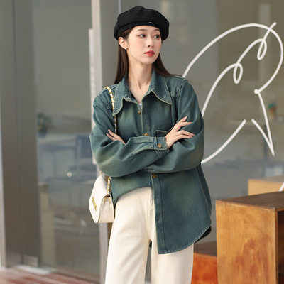 牛仔外套女新款冬季复古加绒加厚高级感长袖上衣正肩中长款衬衫潮