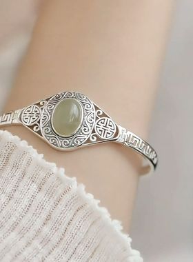 925银复古典和田玉蛋面镂空手镯