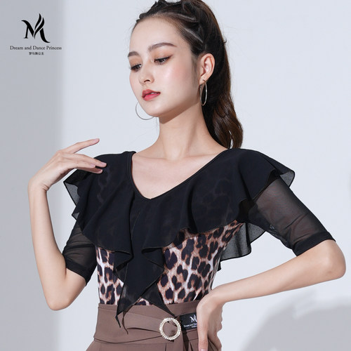 梦与舞摩登舞服送运费险