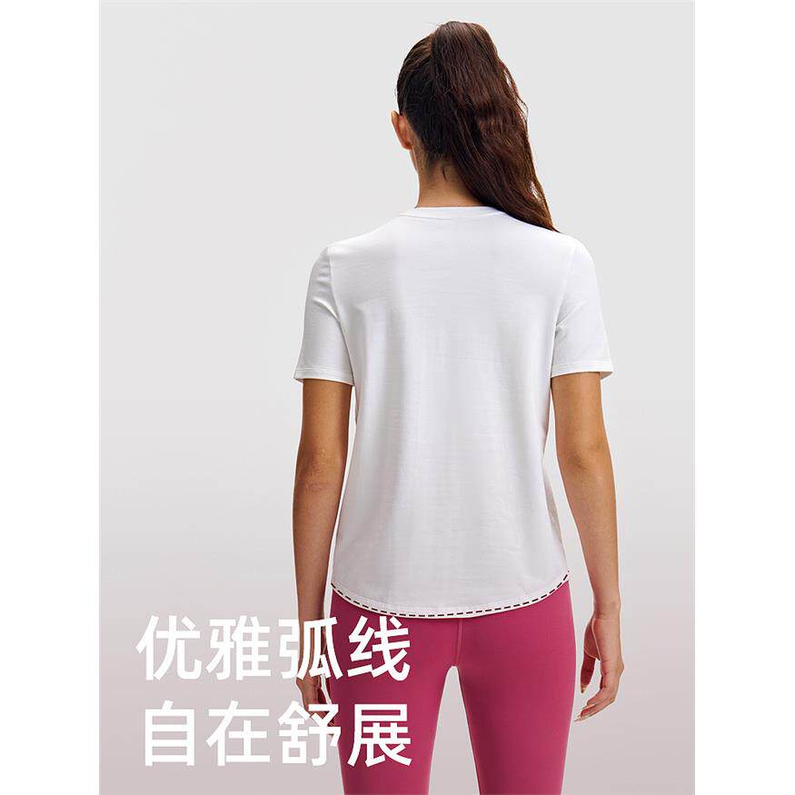 简约经典运动短袖女lu休