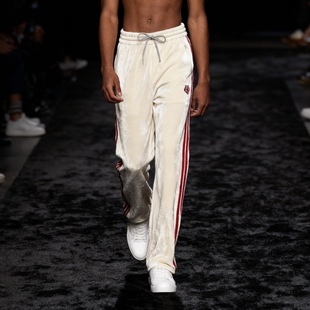 SUERWHO 幼虎秋季新款阳光丝绒运动透气休闲裤