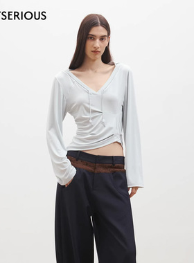 Medium Well 2026春夏新款V领不对称长袖T恤女休闲宽松上衣