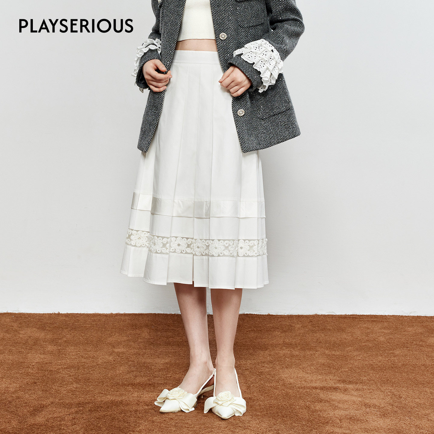 ROCHAROMMA 2025秋季新款镂空花边压褶半裙女时尚优雅百搭半身裙