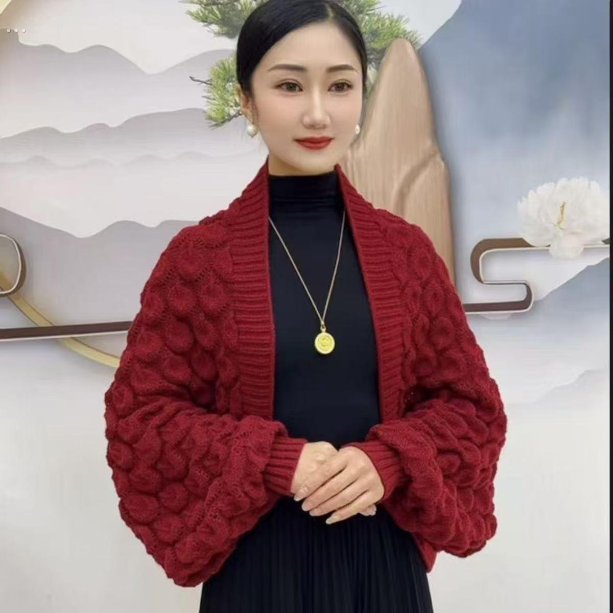 春秋新款披肩女外搭针织衫镂空高档洋气开衫旗袍防寒保暖外套围巾