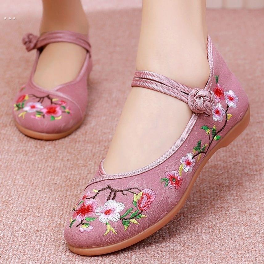 2024气泡绣花鞋内增高牛筋底软底妈妈鞋古风中跟女鞋子文雅百搭