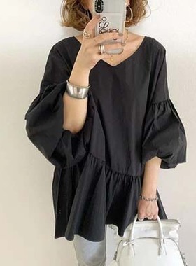日系宽松大码黑色V领长袖衬衫女 2021春夏新款灯笼袖套头上衣衬衣