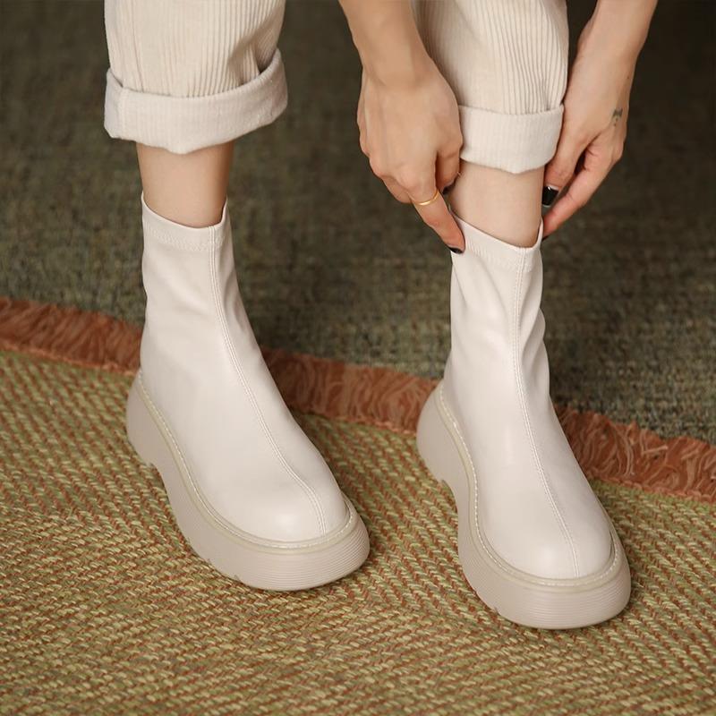 香港厚底真皮靴女式2025春秋季新英伦风格弹力靴薄修身短靴