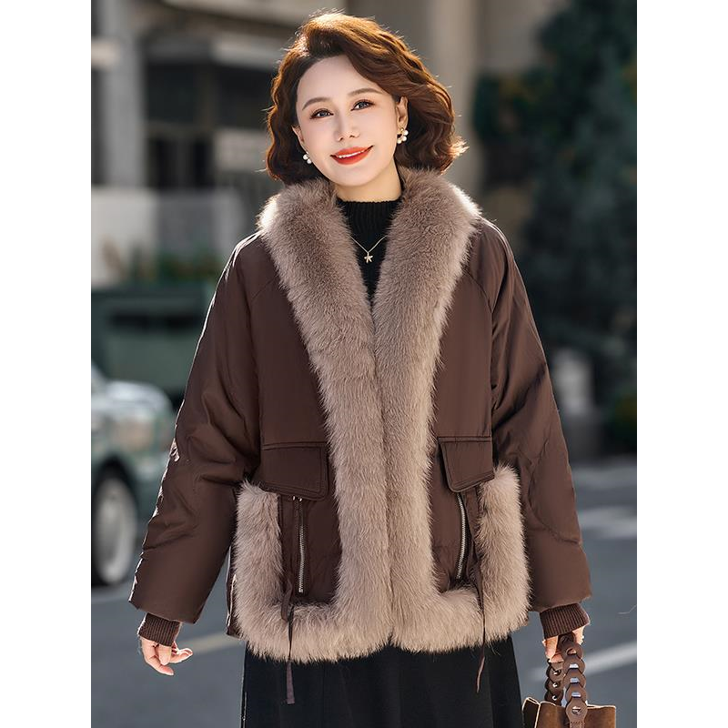 高端毛领中老年秋冬羽绒服