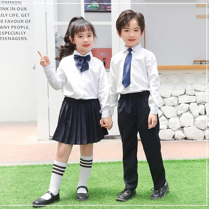 儿童合唱服中小学生班级诗朗诵