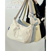 ins风小众百搭少女单肩斜挎包 日系学生简约纯色运动休闲通勤包包