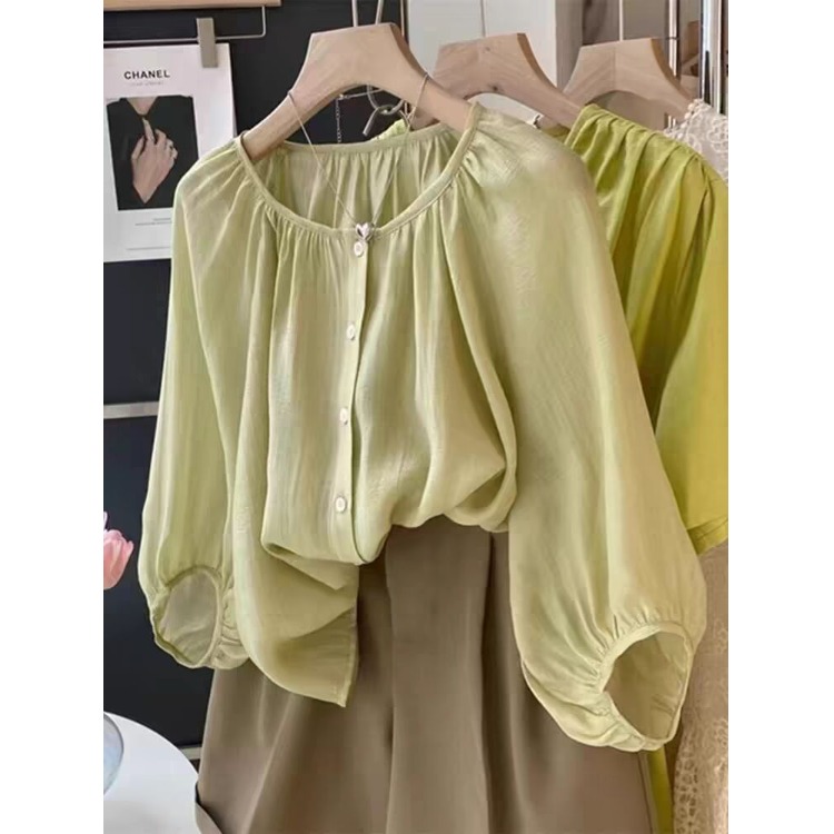 浅绿色灯笼袖衬衫七分袖防晒罩衫外套女开衫薄款宽松遮肚显瘦上衣