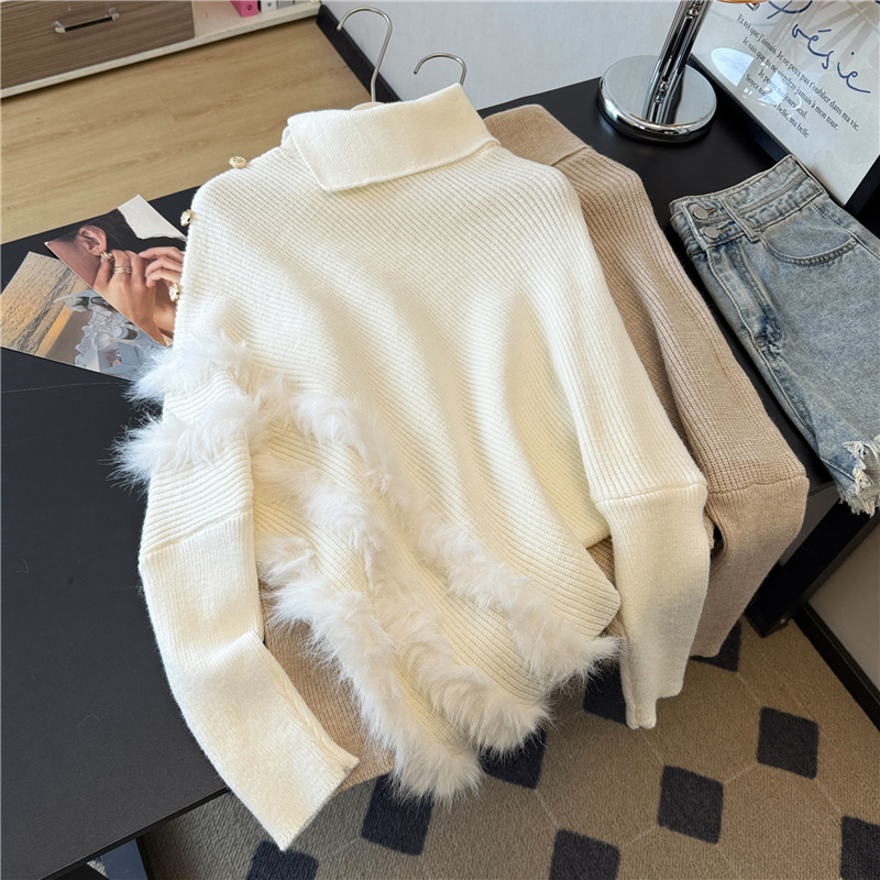 韩系高领毛毛拼接蝙蝠袖针织衫女秋冬洋气时髦内搭保暖软糯糯毛衣