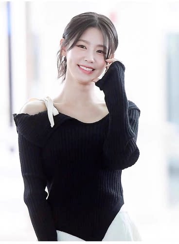 2024新款GLOWNY不对称赵美延针织上衣女设计感露肩毛衣套头打底衫