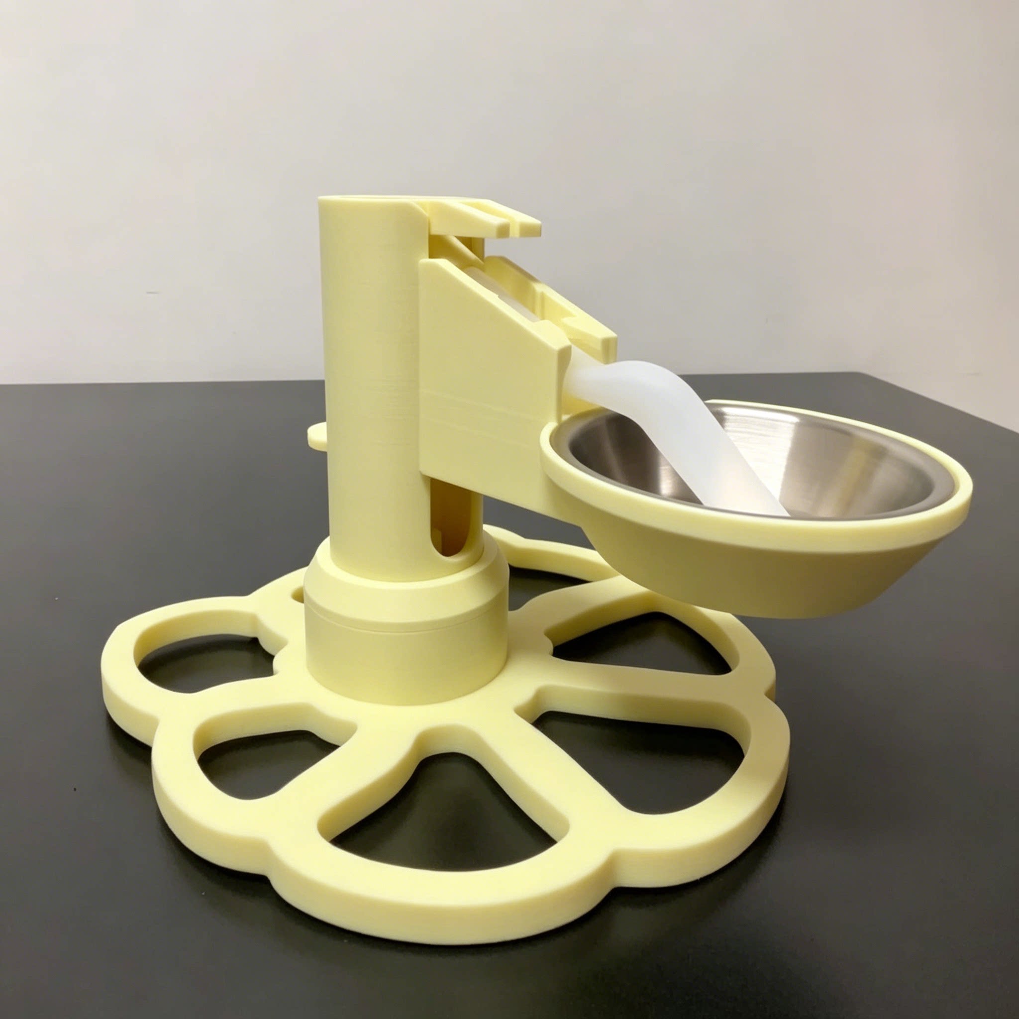 抖音热门同款猫咪饮水机宠物自动饮水器免滤芯不插电自动流水猫碗