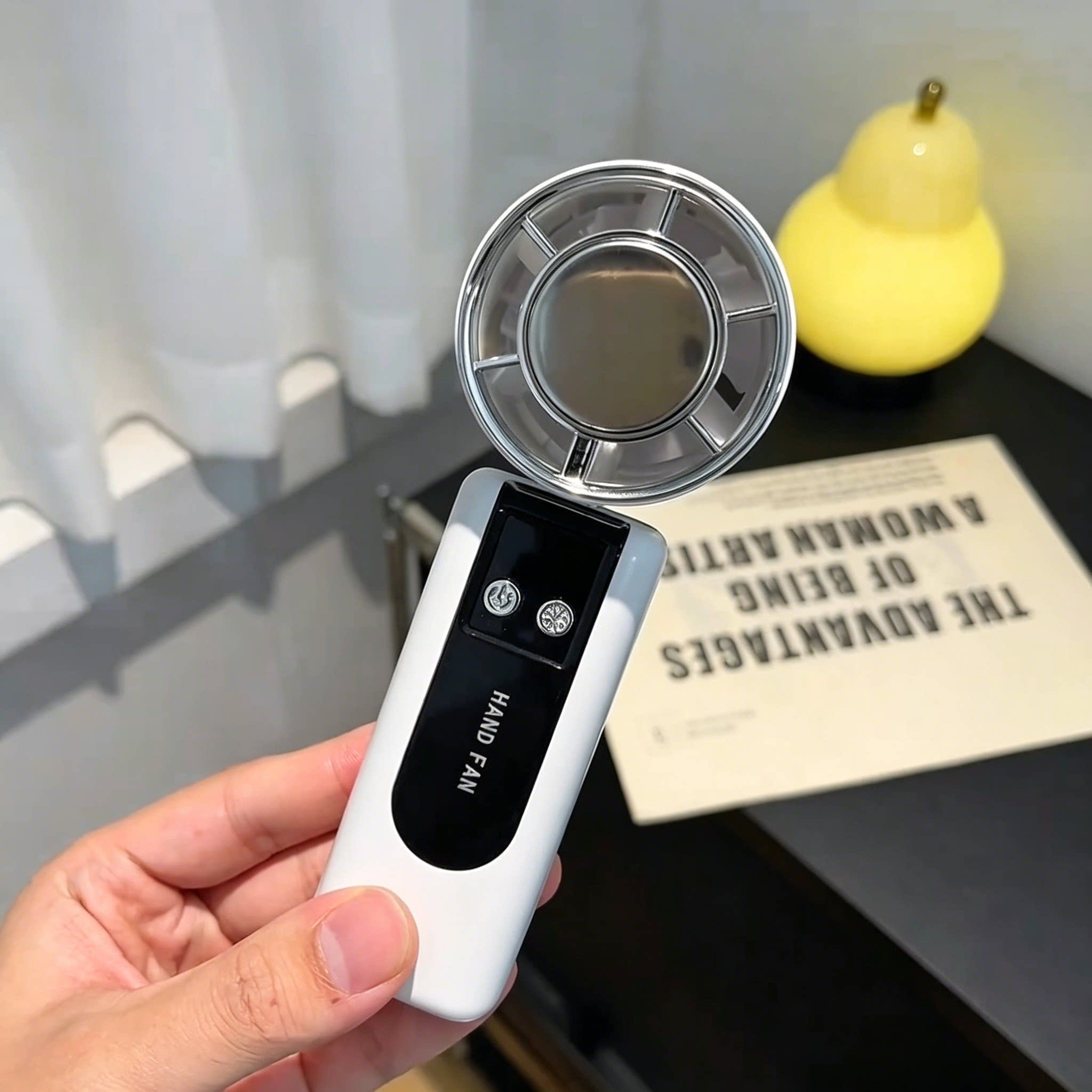 抖音热门同款手持制冷风扇可折叠便携式随身小型迷你户外挂脖风扇