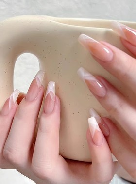 白色法式手工高质量穿戴甲中长款高级感简约富家千金美甲2025新款