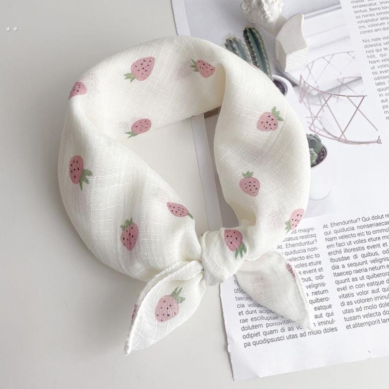 可爱的笑脸棉麻男女儿童围巾细方围巾丝绸围巾婴儿婴儿三角形唾液