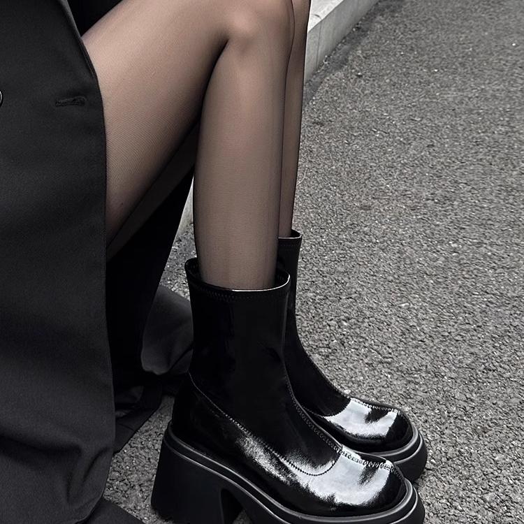 炸街小短靴辣妹漆皮马丁靴瘦瘦靴