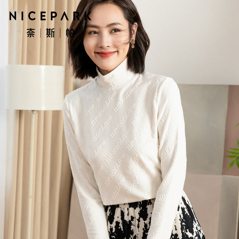 奈斯帕2022秋冬女装双面打底衫修身长袖字母印花半高领保暖上衣