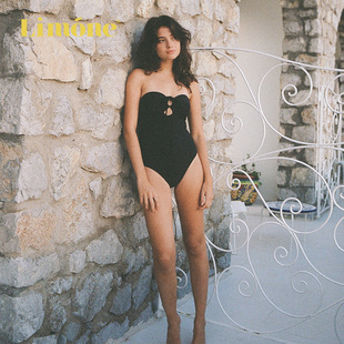 显腿长 Limone抹胸连体泳衣女显瘦温泉度假风黑色泳装 限时6折