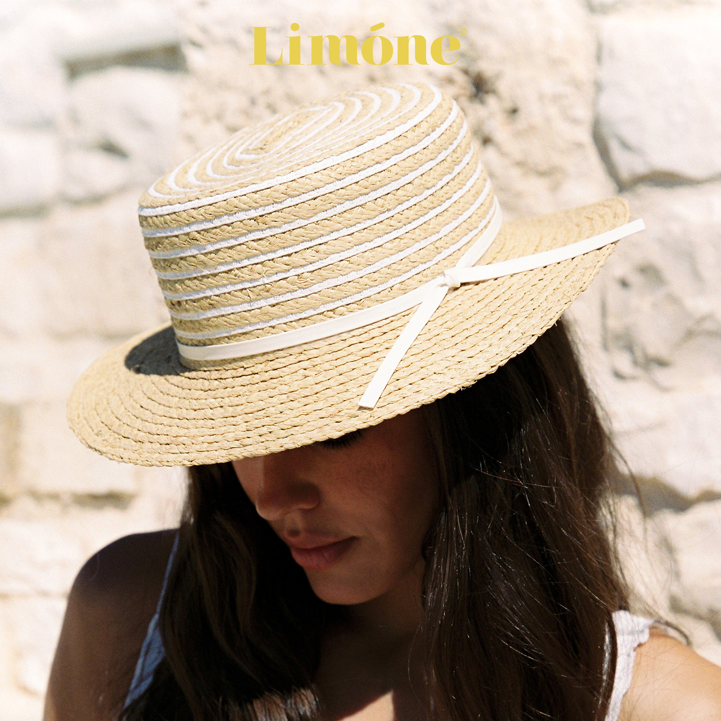 Limone拉菲草白蝴蝶结平顶草帽女图片