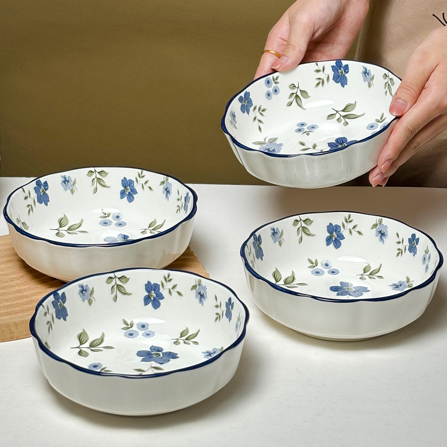 6英寸菜碗ins风酸奶碗高颜值釉下彩蓝色花陶瓷儿童碗甜品碗沙拉碗