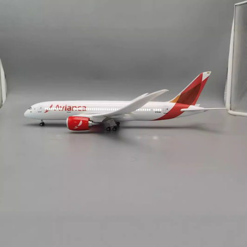 哥伦比亚航空Scale 1:130 43cm B787 Avianca 带灯光带轮飞机