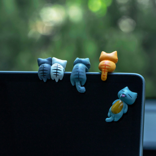 思怀背影喵喵汽车摆件屏幕装 饰品可爱卡通车载用品公仔车内中控台