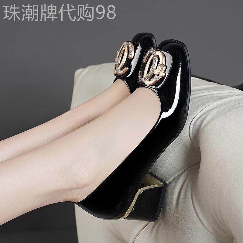真皮粗跟时尚小皮鞋女2025年春夏季新款中跟浅口百搭单鞋高跟鞋子