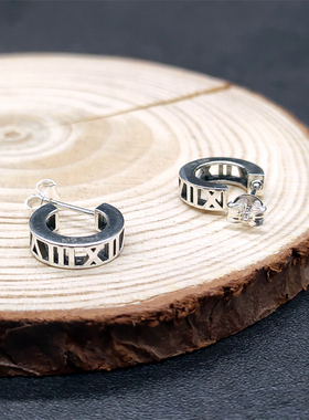 Musa Singing男款日系简约半圆镂空罗马数字刻度925纯银休闲耳钉