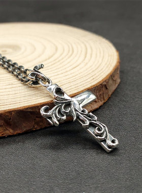 Musa Singing男款925银手工复古立体唐草浮雕十字架吊坠休闲项链