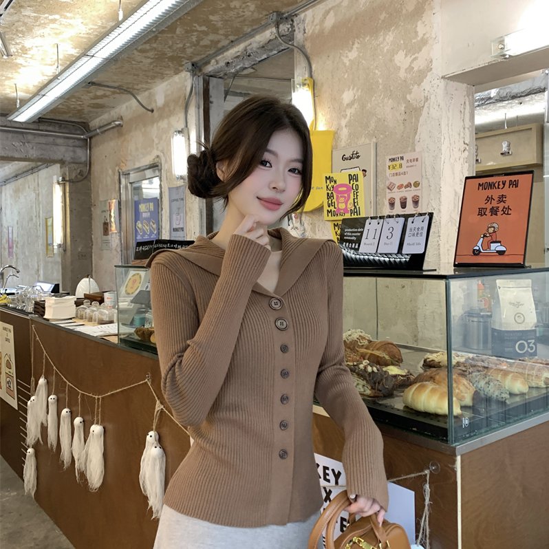 实拍实价 新款秋冬复古翻领长袖针织衫女洋气修身显瘦打底衫上衣