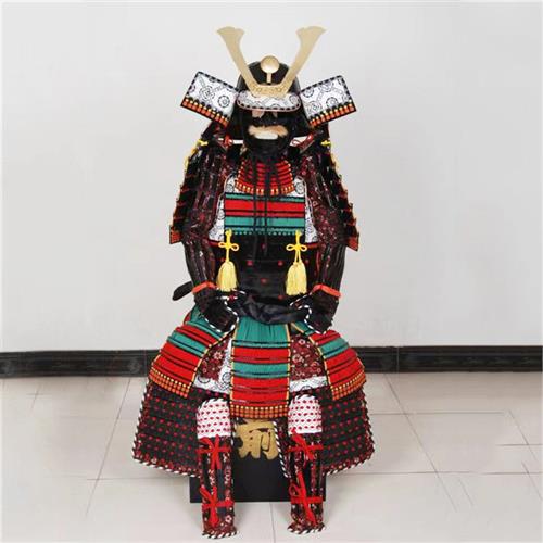 日本武士盔甲镀金大铠日式装饰摆件和风铠甲大漆影视拍摄道具服