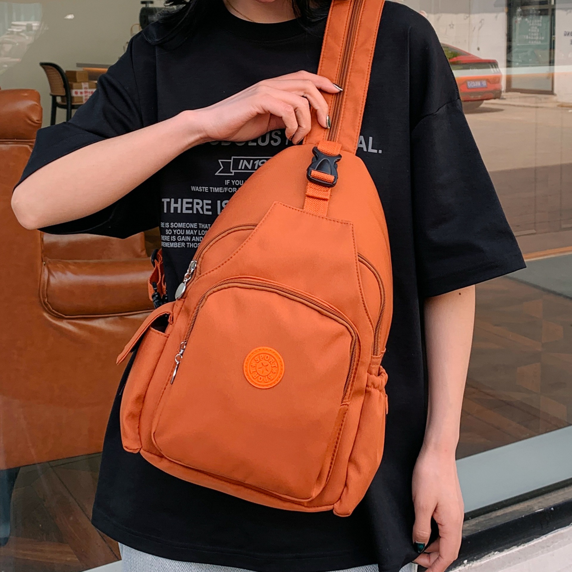 时尚胸包双肩包潮流2025新款女式