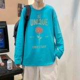 湖绿色