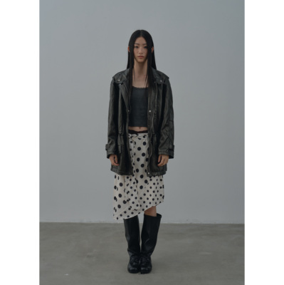 不规则波点腰部褶皱半裙