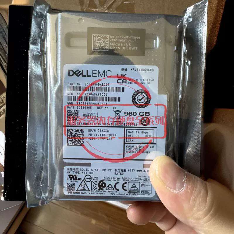 R740 R750 R940固态硬盘 042XXC KRM6VVUG960G 960G SSD SAS议价