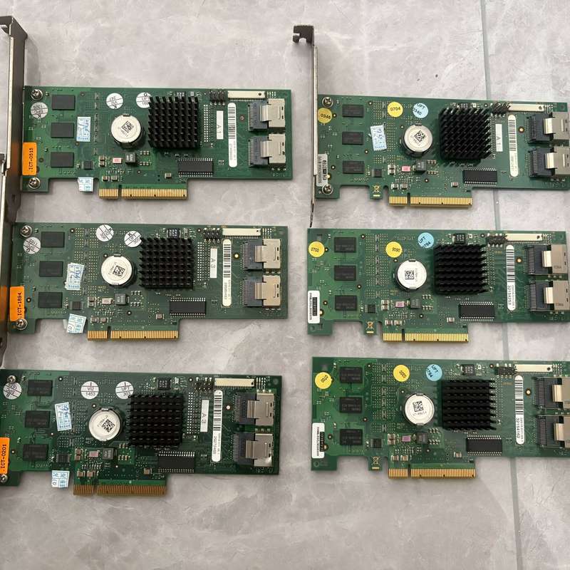 SAS/SATA PCI-E 阵列卡 256M D2516-C11 GS 1 Raid卡可测议价