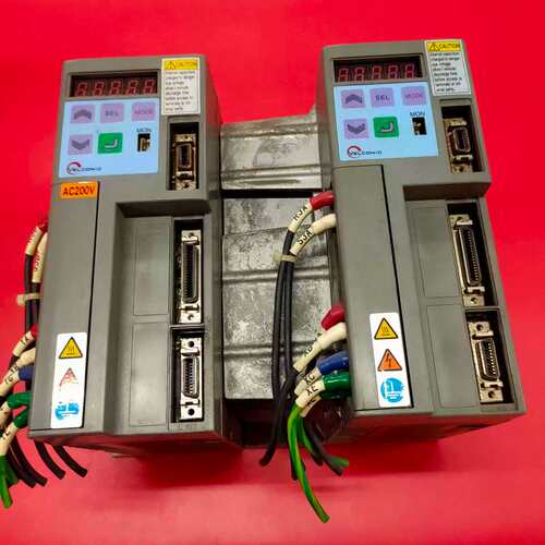 东荣驱动器VLAST-012P2V-XX VLAST-025P2V-XX包好 欢迎议价