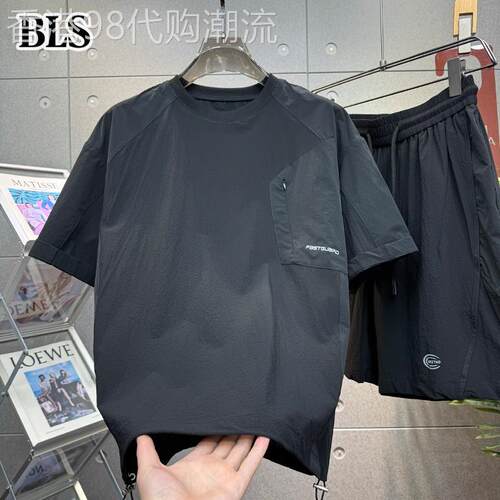 高端黑色速干套装男夏季薄款2026新款潮流休闲短袖短裤男士两件套