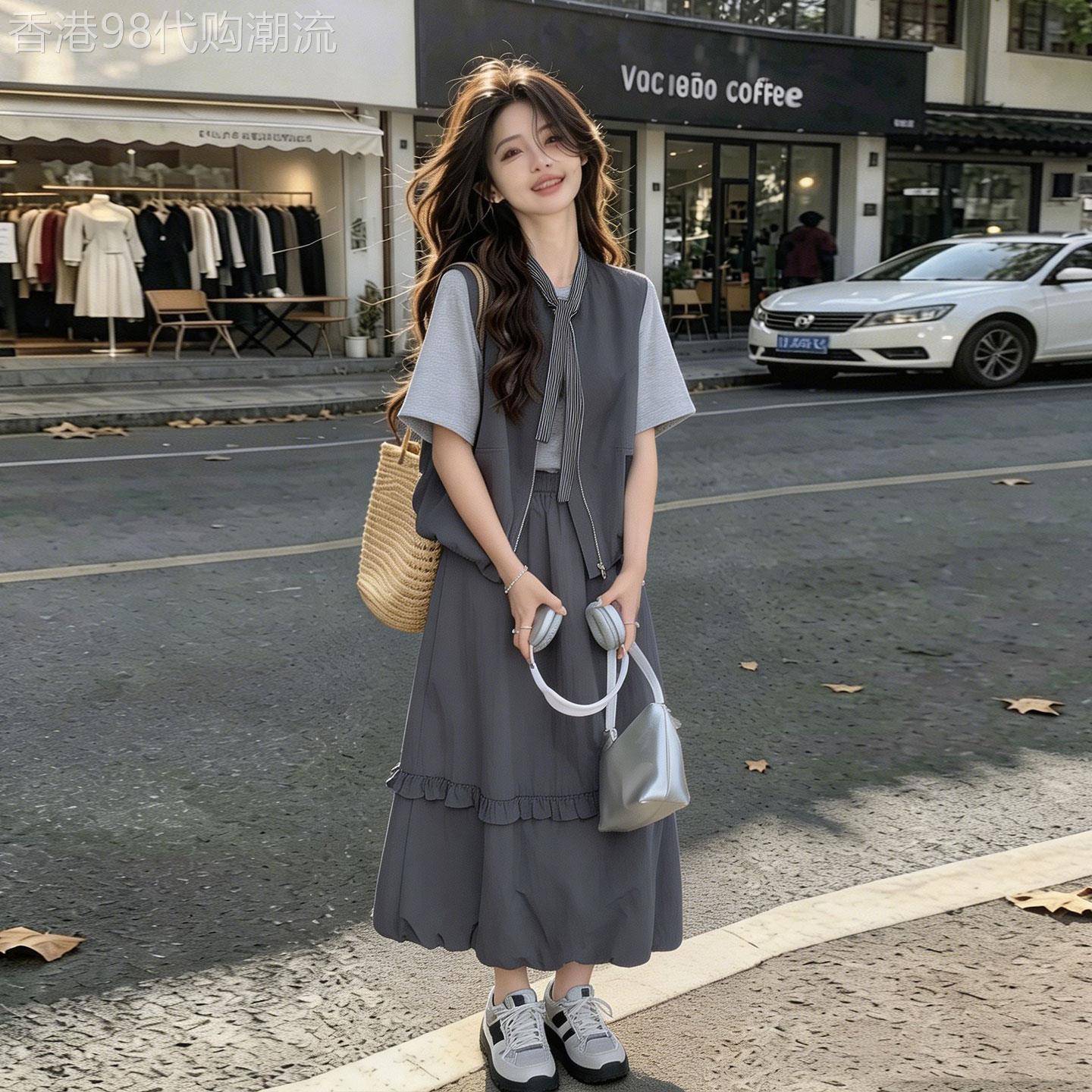 套装女夏2026新款简约休闲工作服马甲T恤花苞裙子木耳边韩系三件