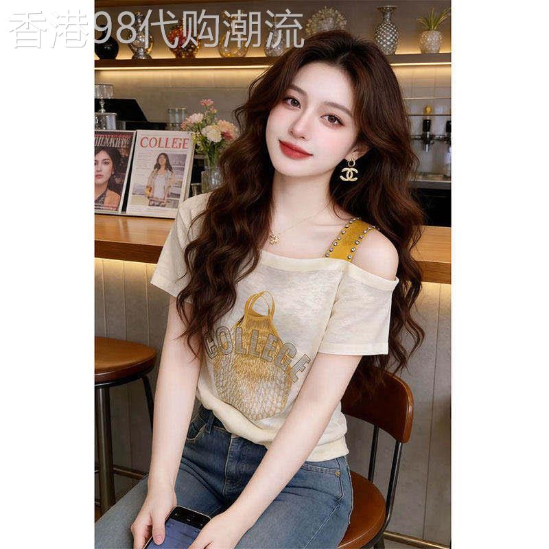 高端超火减龄上衣女夏季独特漂亮韩系斜肩露肩设计感小众短袖T恤
