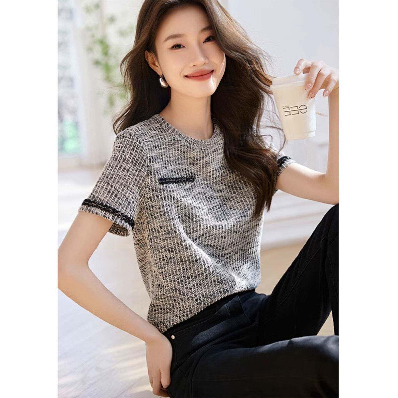 花呢风格织带短袖t恤女子夏季2025新设计优雅的底上衣的女性设计