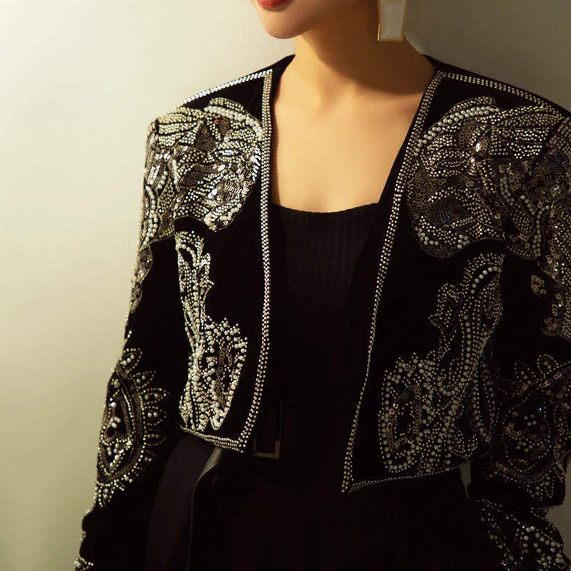 春季百搭女钉珠设计感复古风高级感短款外套女装短外套抽象单件
