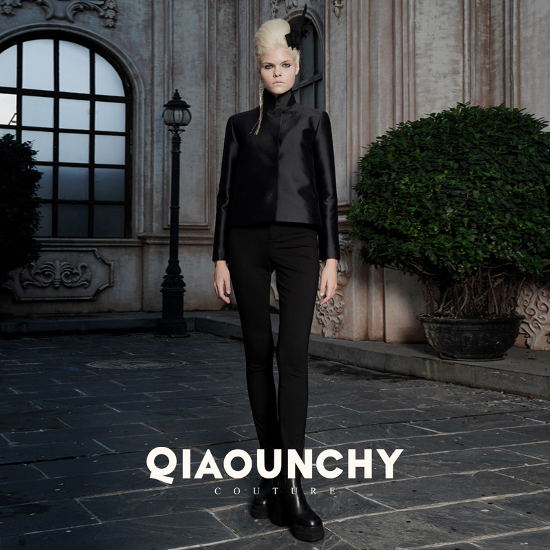 基础搭配 QIAOUNCHY俏云曦 | 黑色修身高弹斜纹棉瘦腿裤25秋长裤