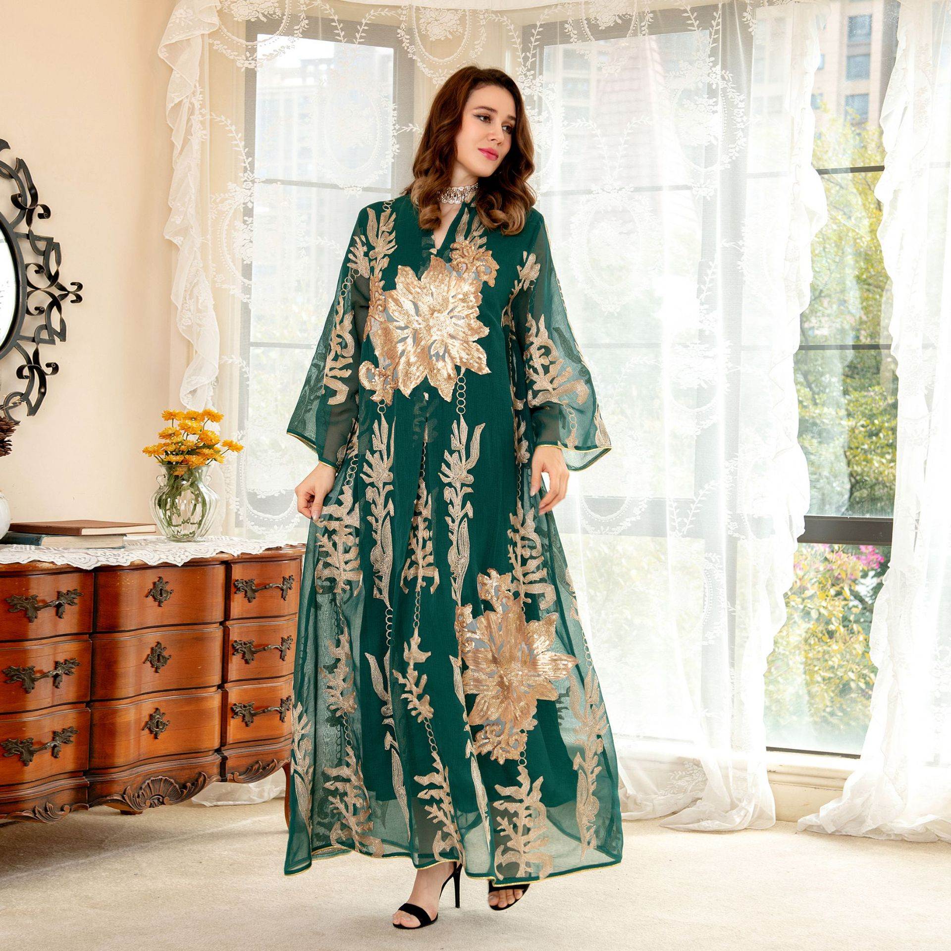 中东跨境金色珠片绣花纱女阿拉伯连衣长裙Indonesian long dress