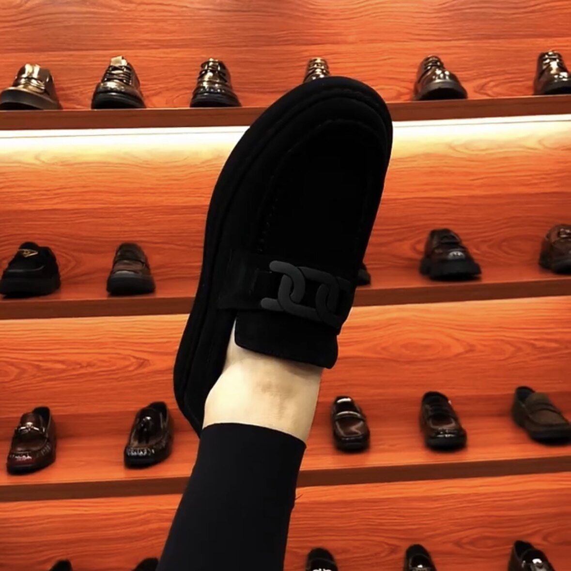 80139秋季商务时尚休闲皮鞋板鞋新款低帮男士休闲圆头磨砂皮鞋男,流行男鞋,休闲皮鞋,淘宝优惠券,粉丝福利购,淘宝优惠卷