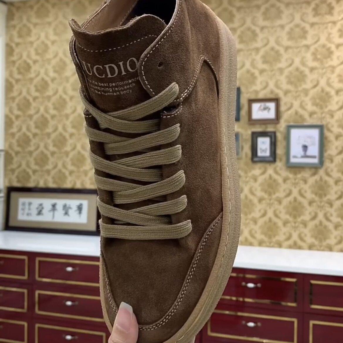 598头层牛皮休闲板鞋新款磨砂皮加绒男士黑色鞋透气韩版休闲男皮,流行男鞋,高帮鞋,淘宝优惠券,粉丝福利购,淘宝优惠卷