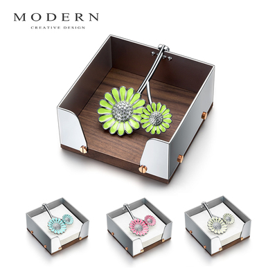 摩登MODERN雏菊轻奢纸巾盒