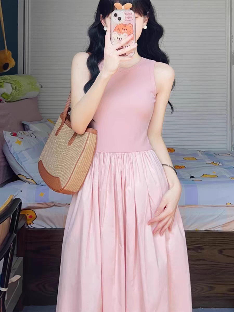 法式粉色无袖背心连衣裙女夏季新款小众设计感收腰显瘦a字长裙子
